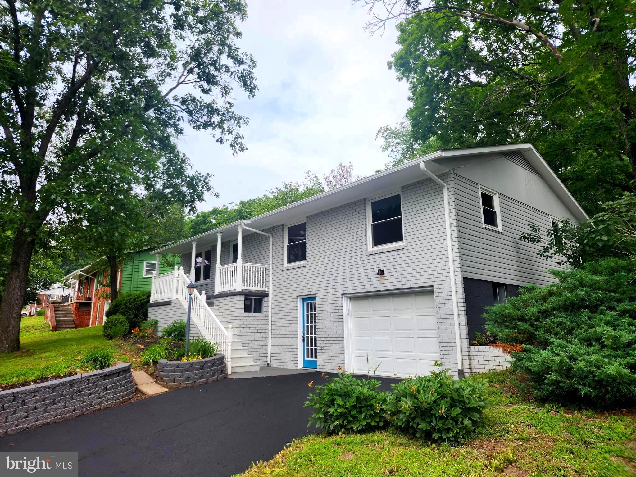 BEL AIR - Residential