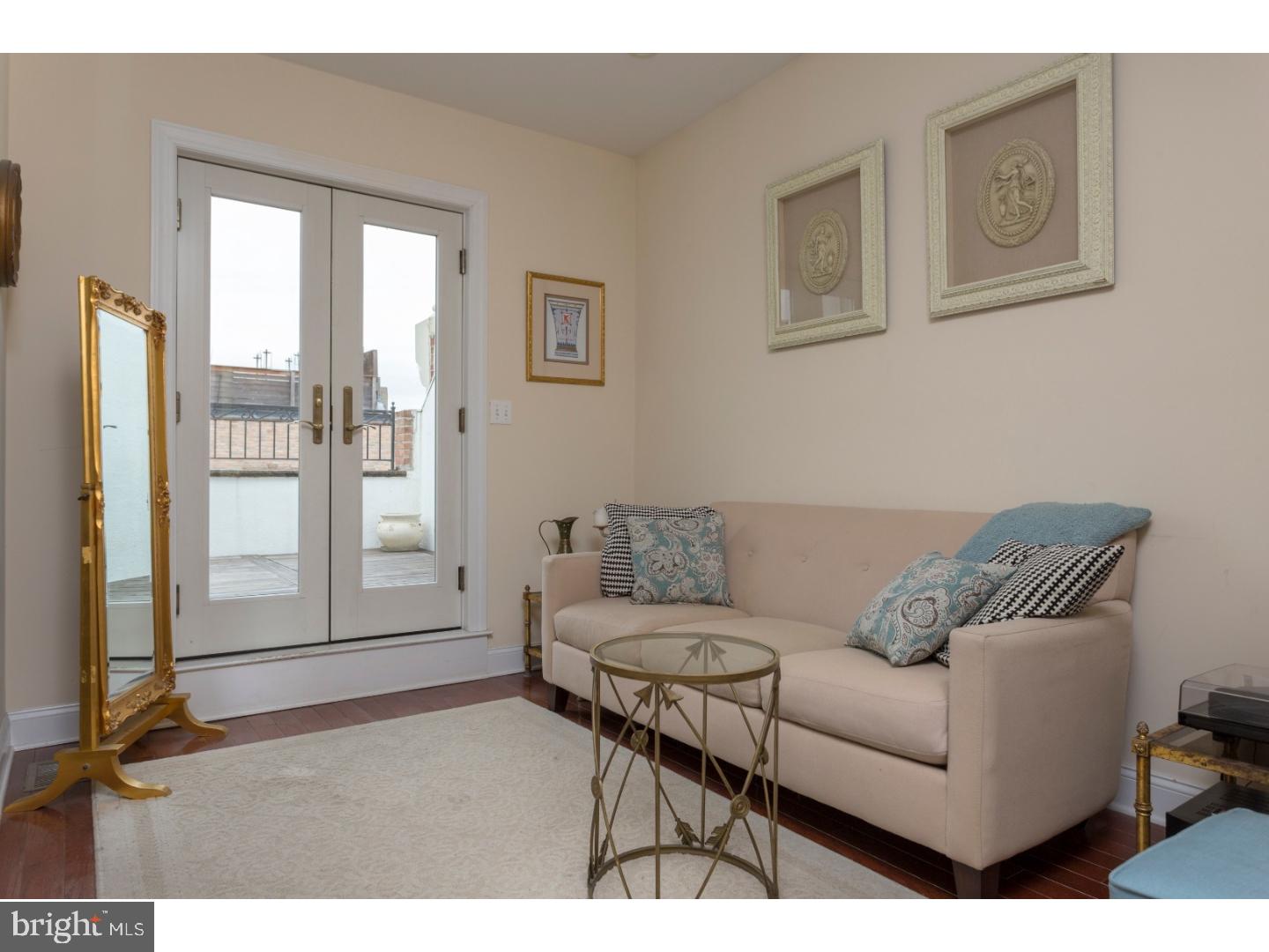 BELLA VISTA - Residential