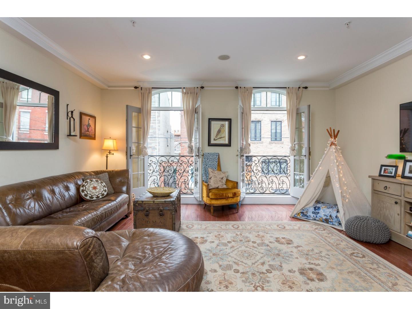 BELLA VISTA - Residential