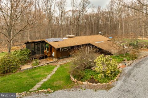 1220 MORGANTOWN ROAD MORGANTOWN PA 19543