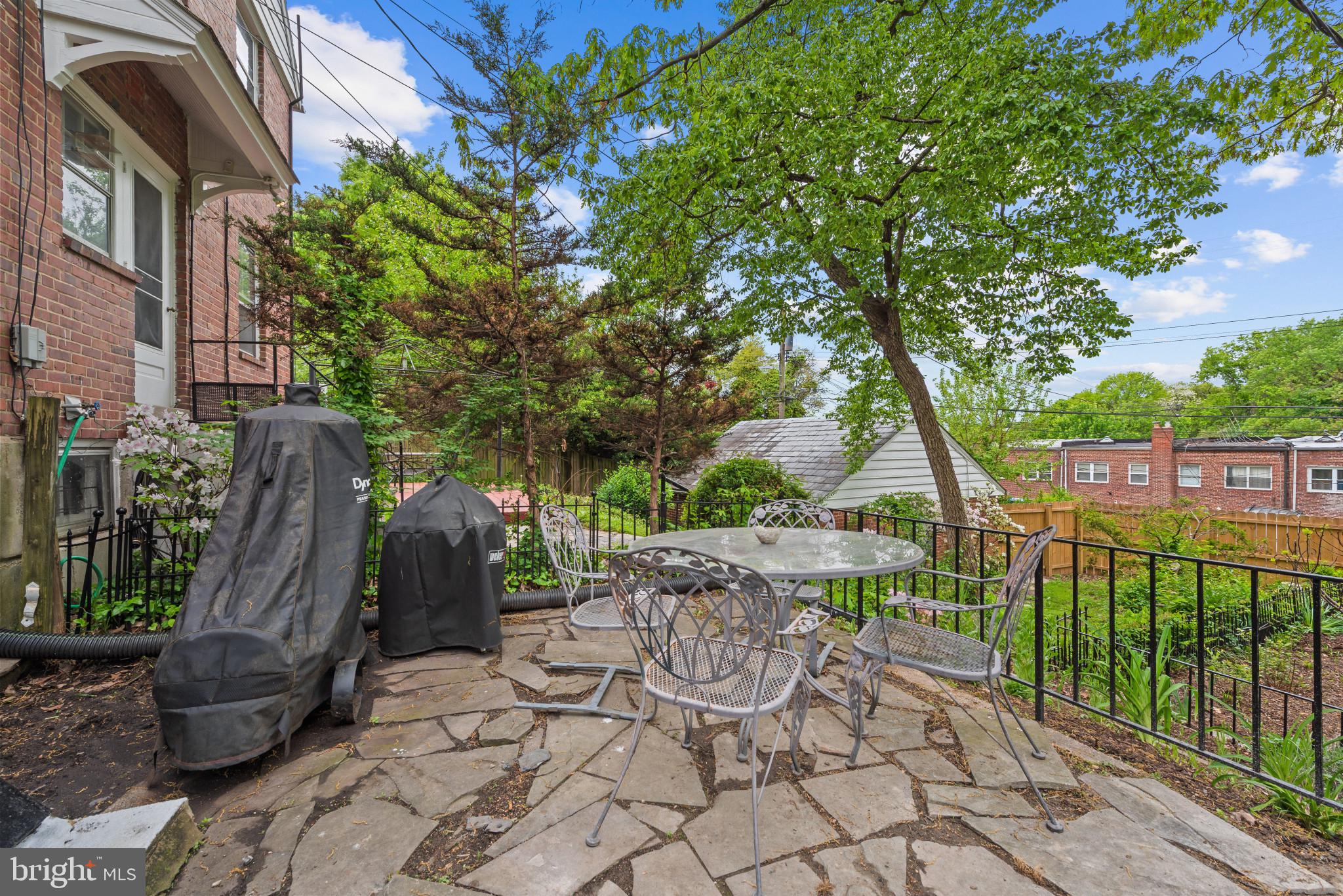 ORIGINAL NORTHWOOD - Residential
