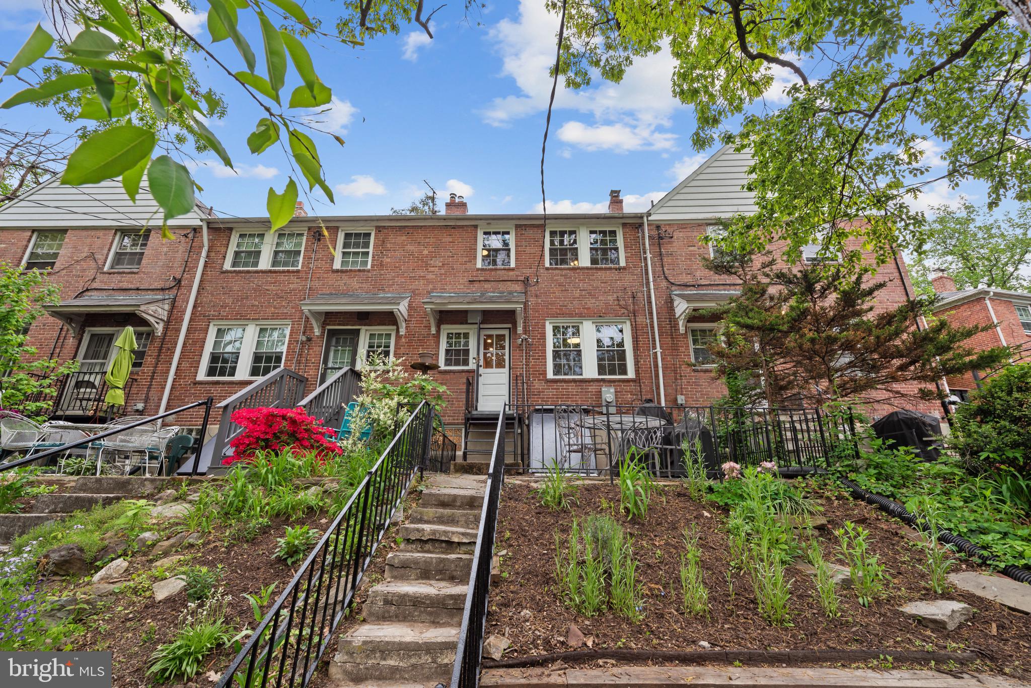 ORIGINAL NORTHWOOD - Residential