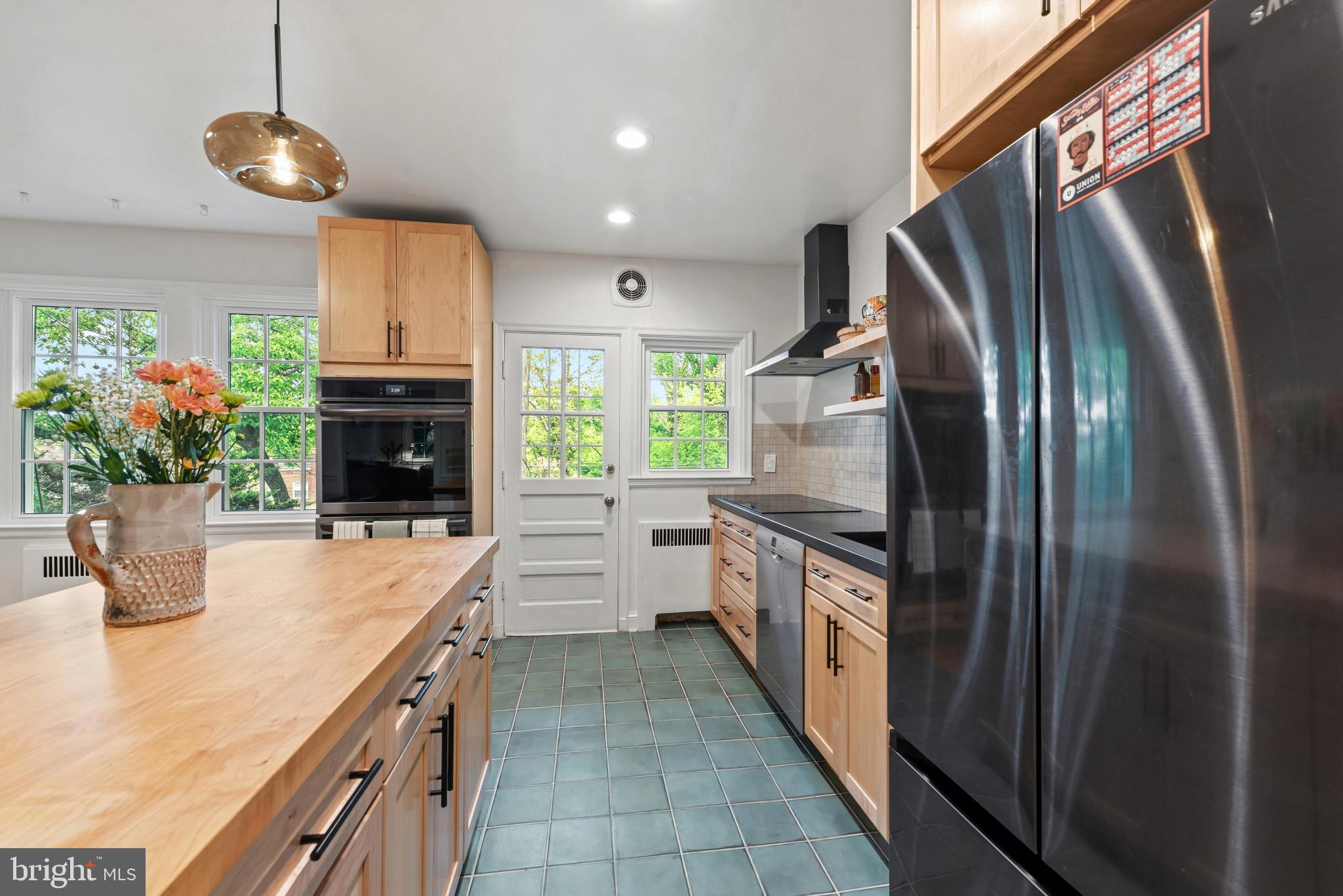 ORIGINAL NORTHWOOD - Residential