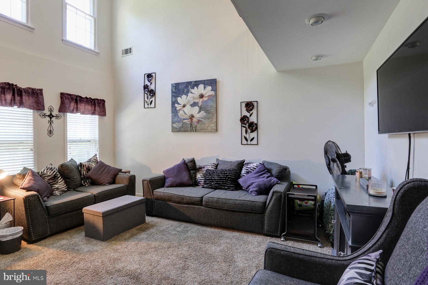 FAIRFAX VILLAGE - Residential