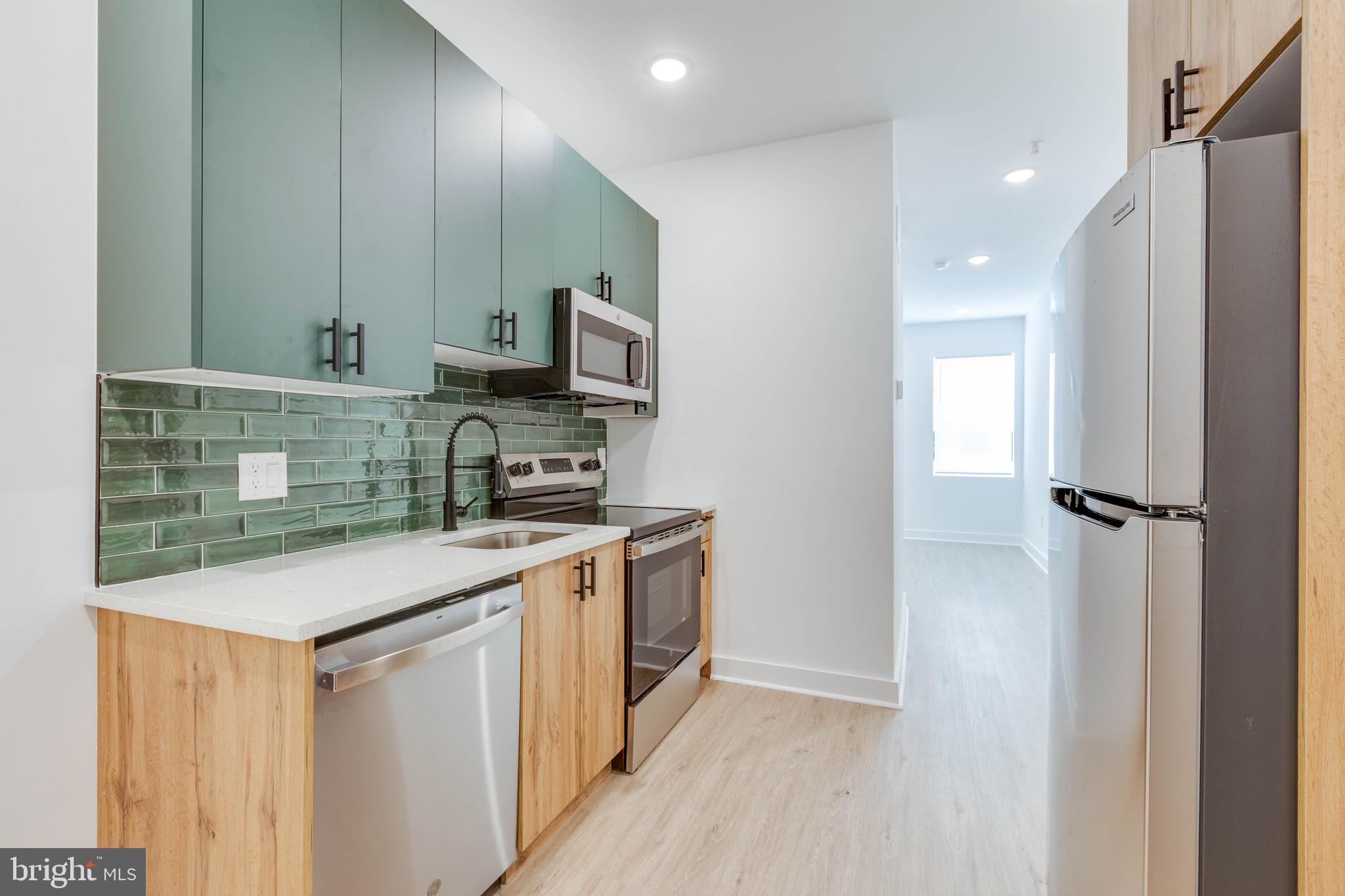 Welcome to this stunning, newly built home with modern finishes and spacious living areas. This property features: Hardwood flooring throughout the unit, Quartz countertops, brand new Stainless Steel Appliances, and ample cabinetry. With plenty of natural light, in unit washer/dryer for convenience, and contemporary design, this home is perfect for those seeking comfort and style. Don’t miss the chance to make this new construction your next home!
Tenants are responsible for the following utilities:
Water $50/mo flat fee (up to 2 people)
Electric (based on usage)
NO GAS
Internet
