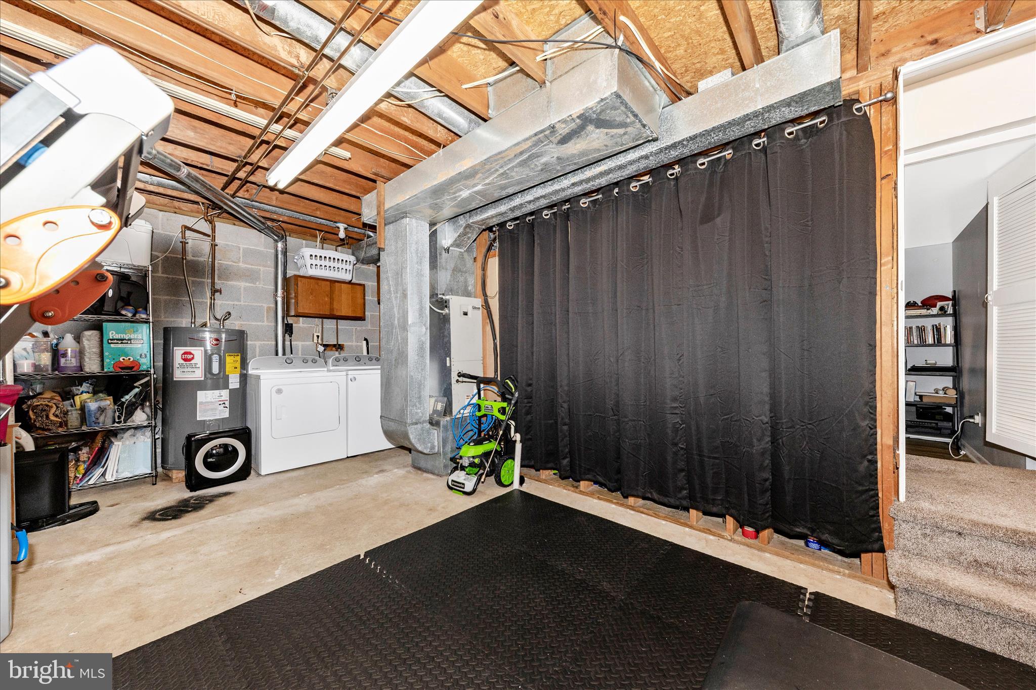 CARROLL MEADOWS - Residential