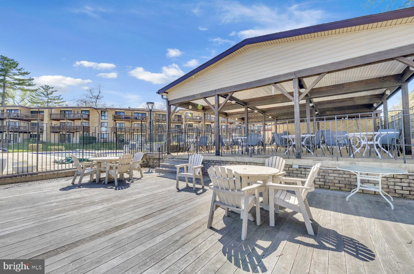 SEVERN HOUSE - Residential