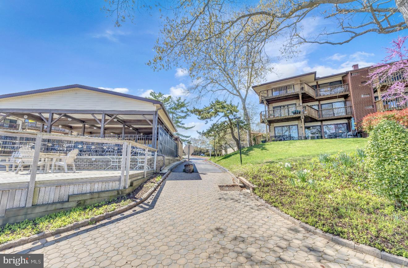 SEVERN HOUSE - Residential