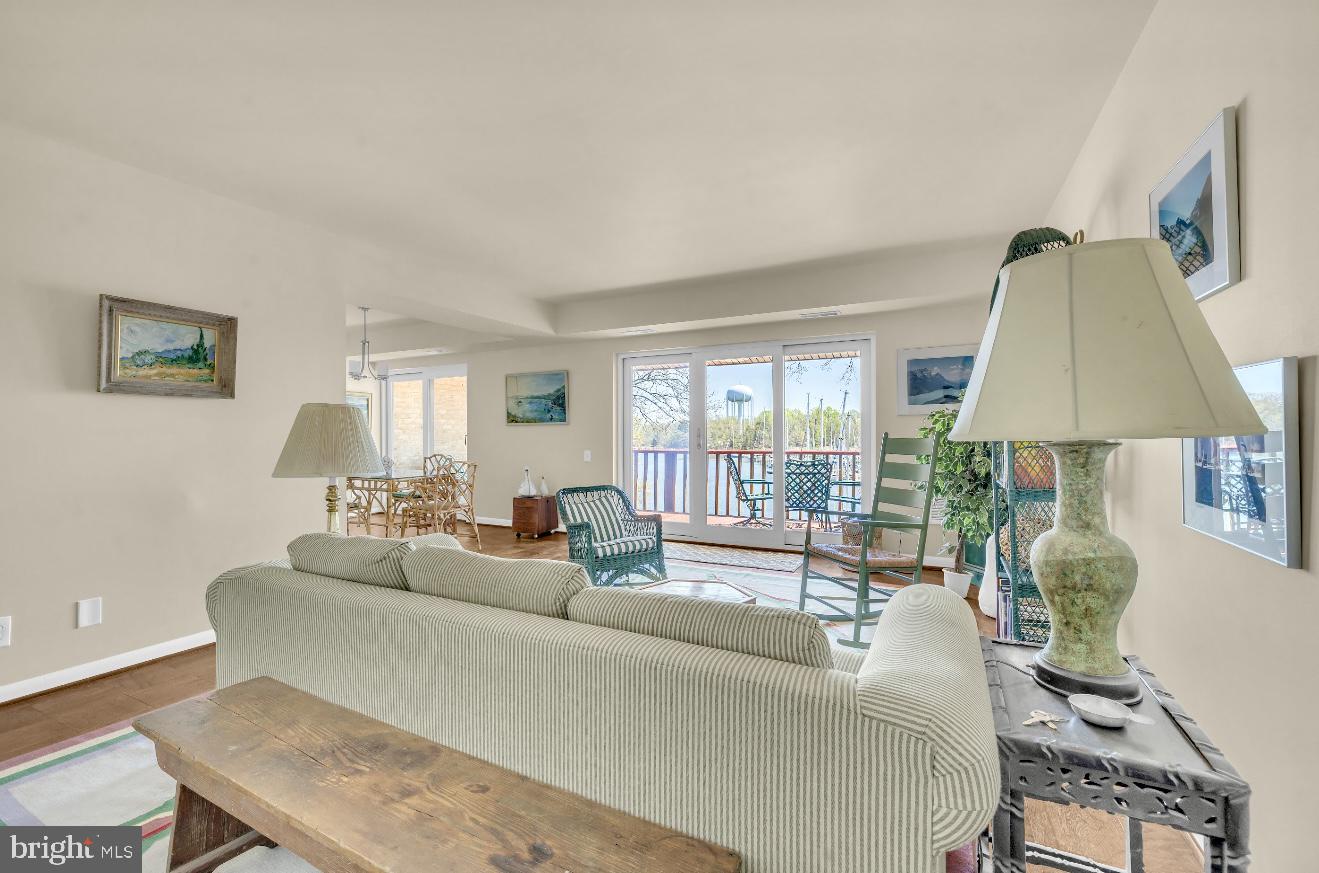 SEVERN HOUSE - Residential