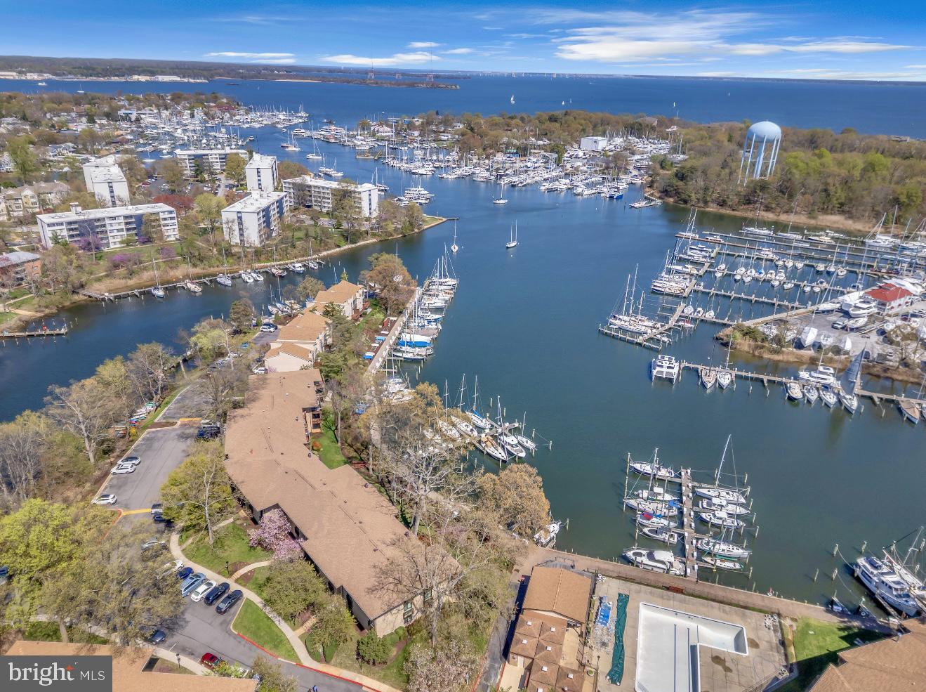 SEVERN HOUSE - Residential