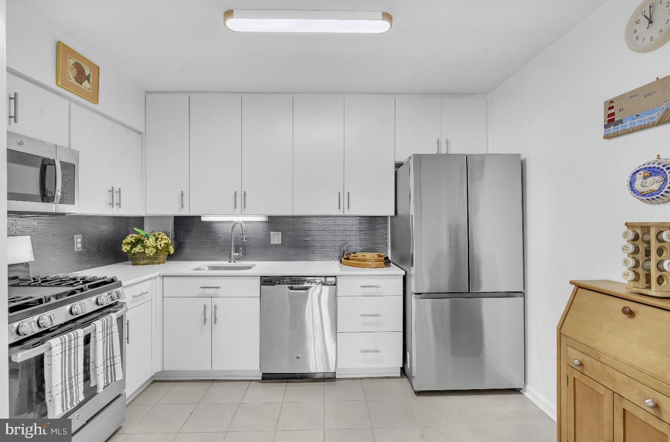 SEVERN HOUSE - Residential