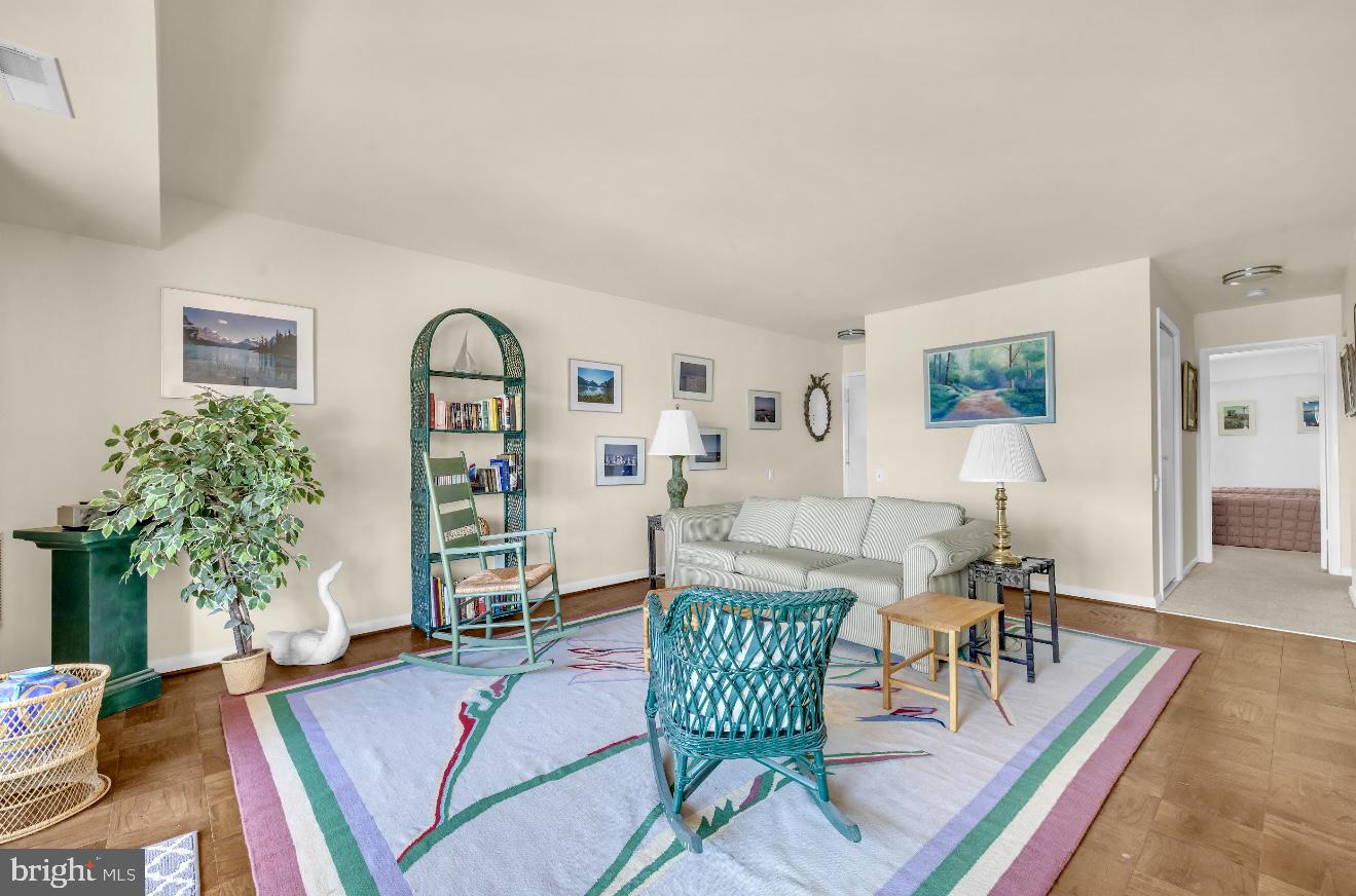 SEVERN HOUSE - Residential