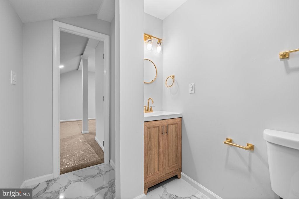 HYATTSVILLE HILLS - Residential