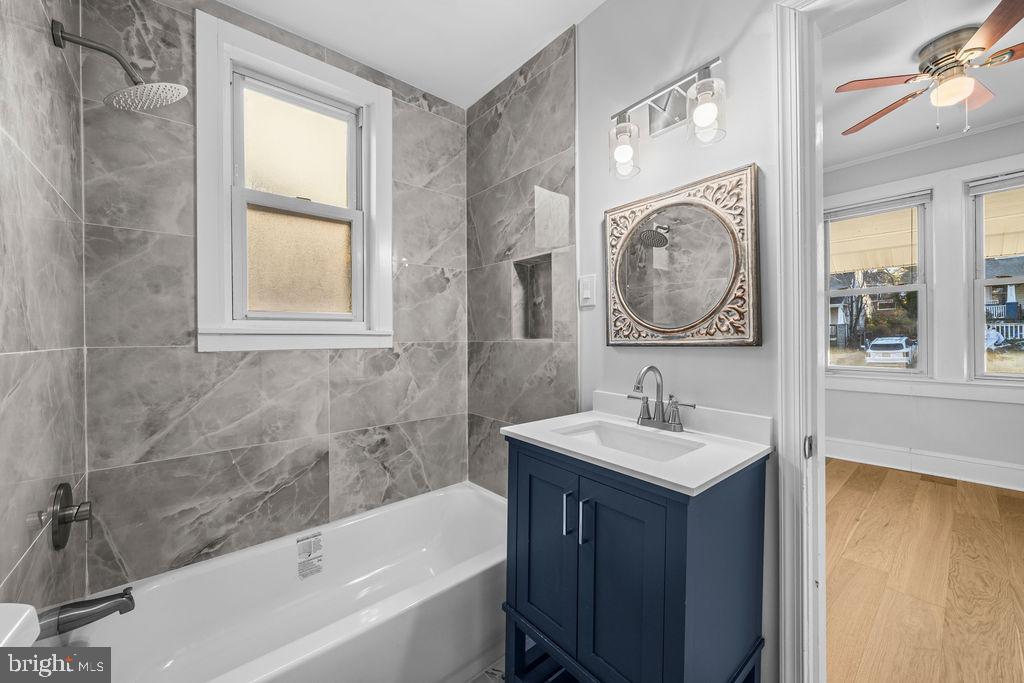 HYATTSVILLE HILLS - Residential