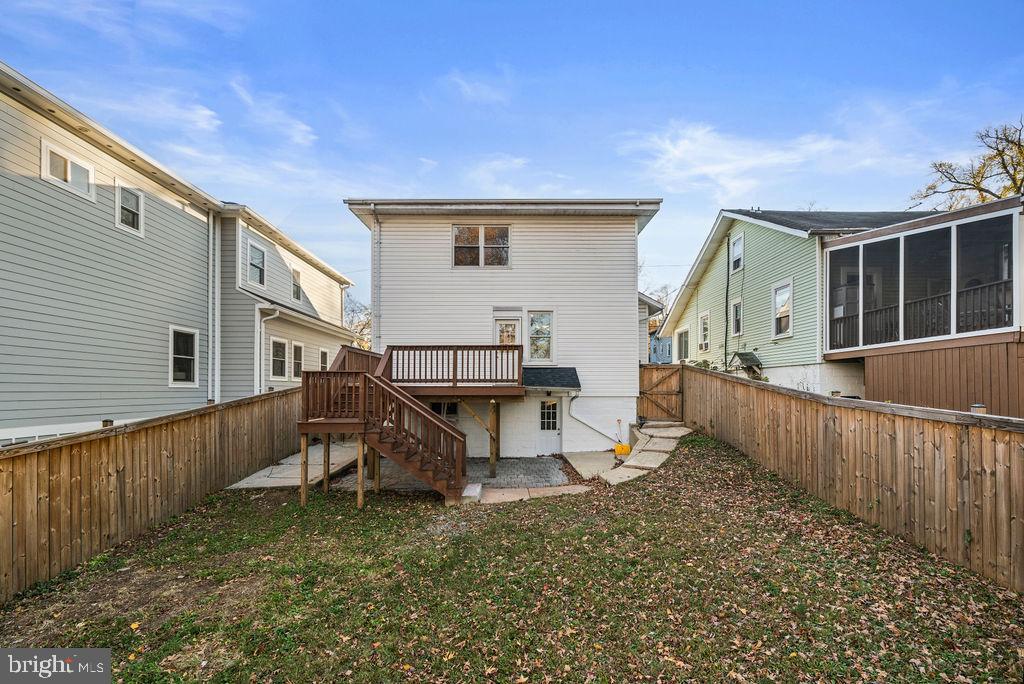 HYATTSVILLE HILLS - Residential