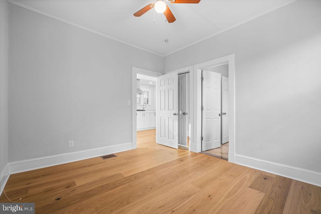 HYATTSVILLE HILLS - Residential