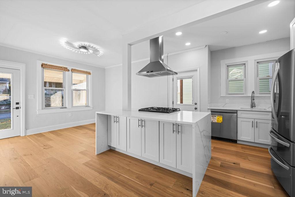 HYATTSVILLE HILLS - Residential