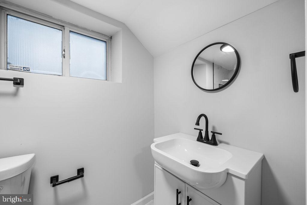 HYATTSVILLE HILLS - Residential