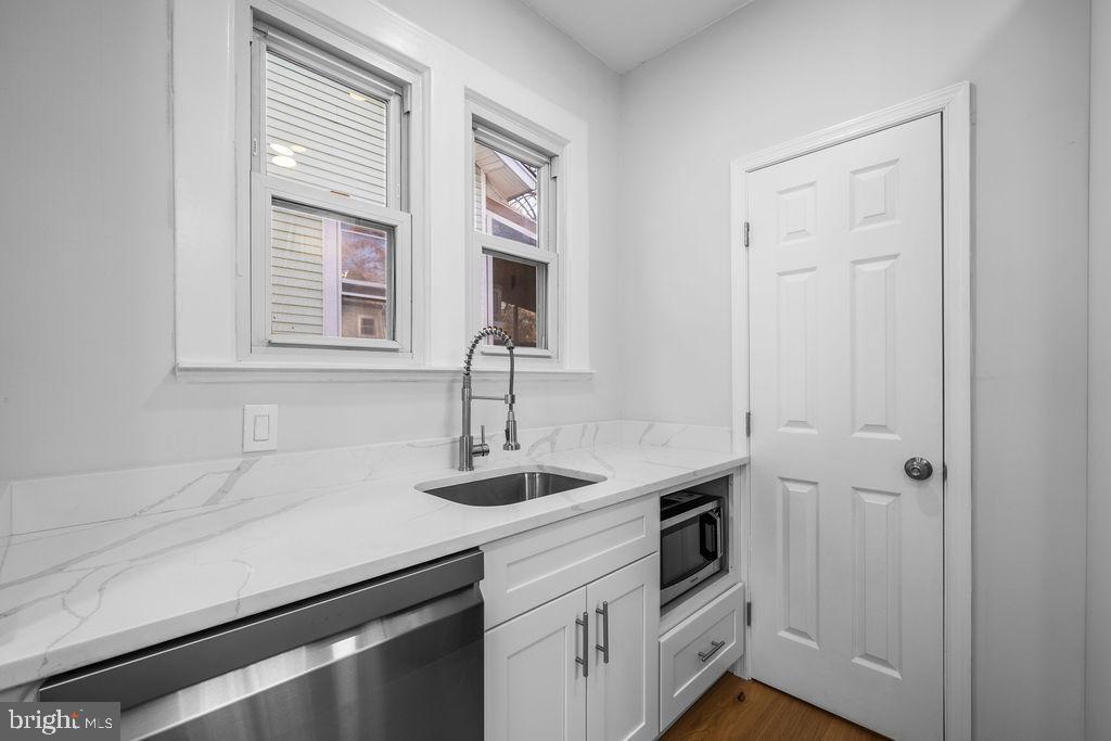 HYATTSVILLE HILLS - Residential