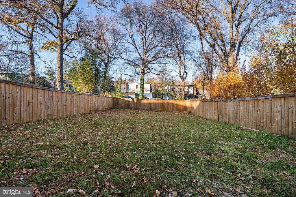 HYATTSVILLE HILLS - Residential