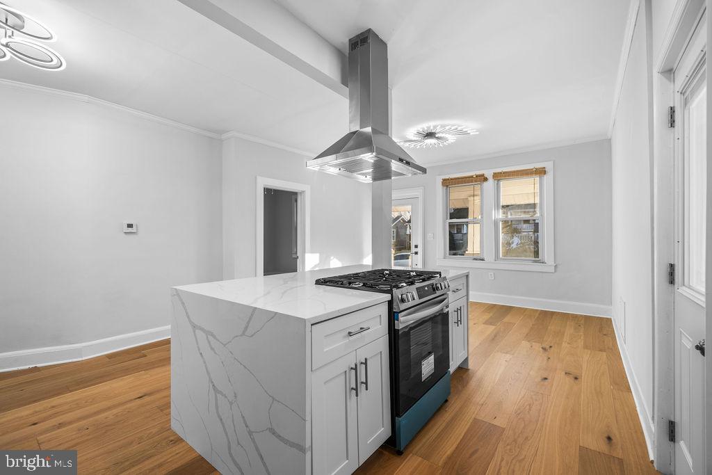 HYATTSVILLE HILLS - Residential