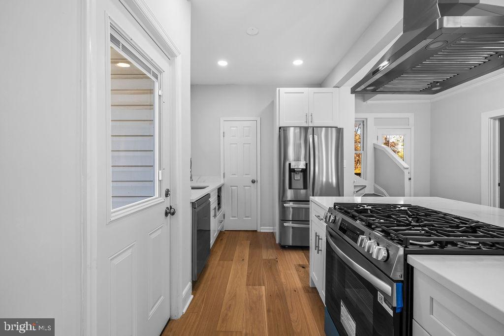 HYATTSVILLE HILLS - Residential