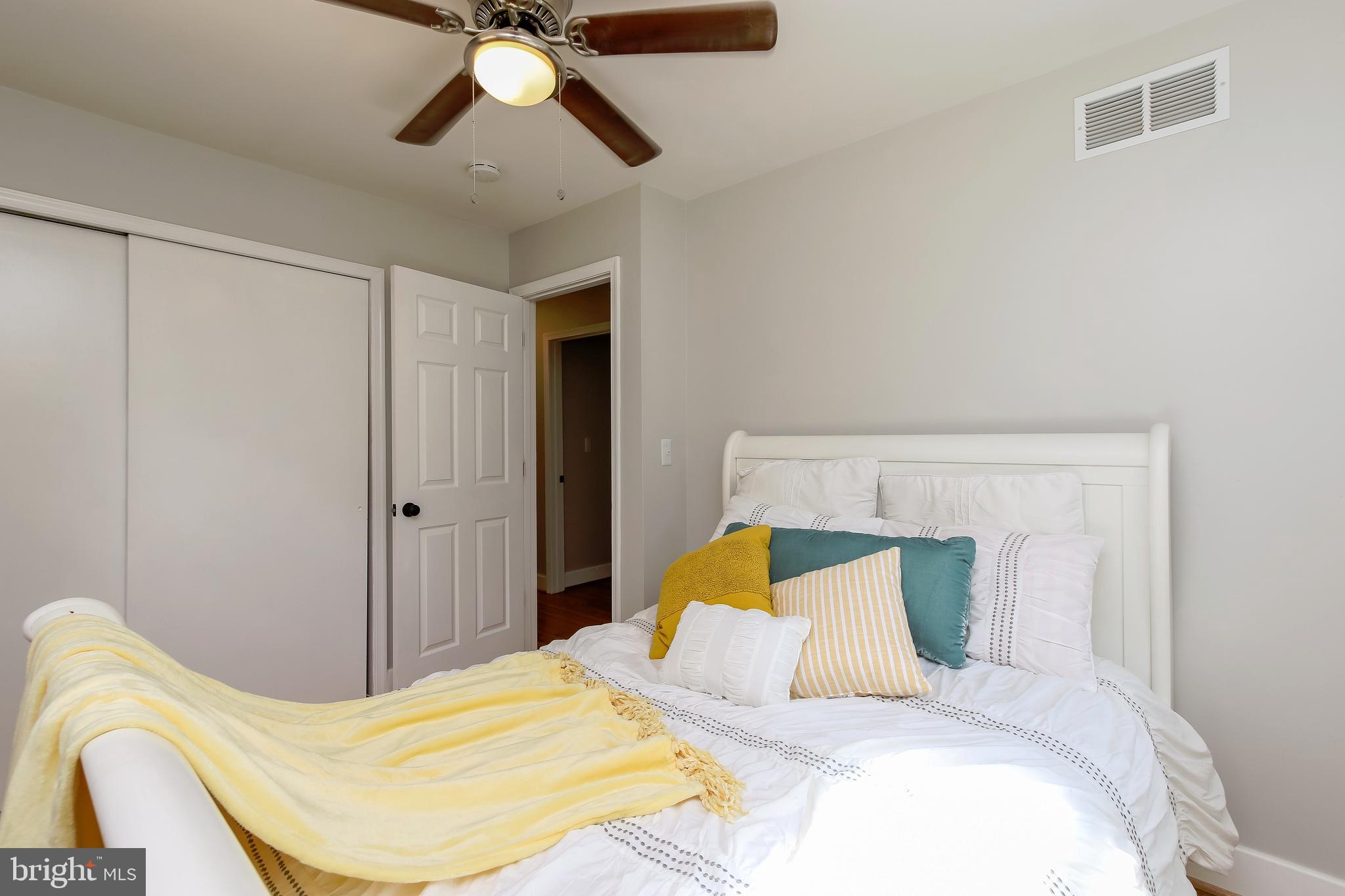 RED OAK HILLS - Residential