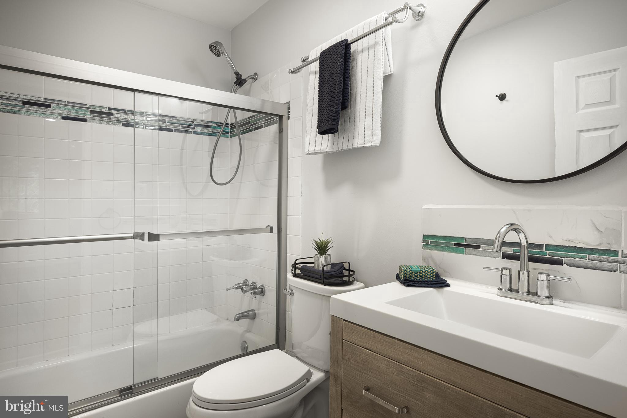 SHANNONDALE - Residential