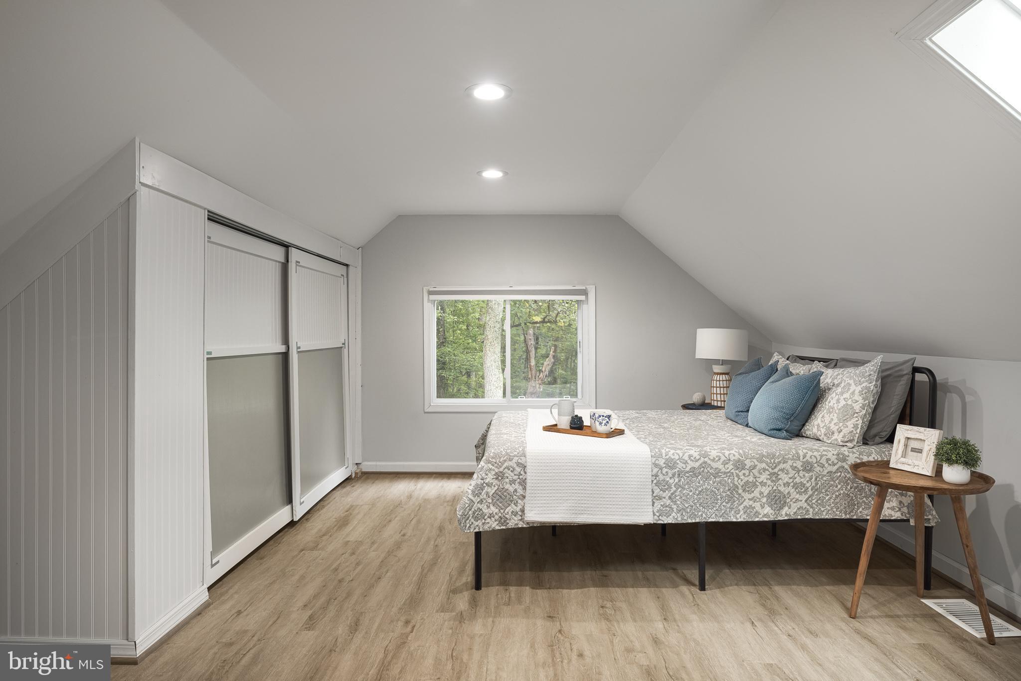 SHANNONDALE - Residential