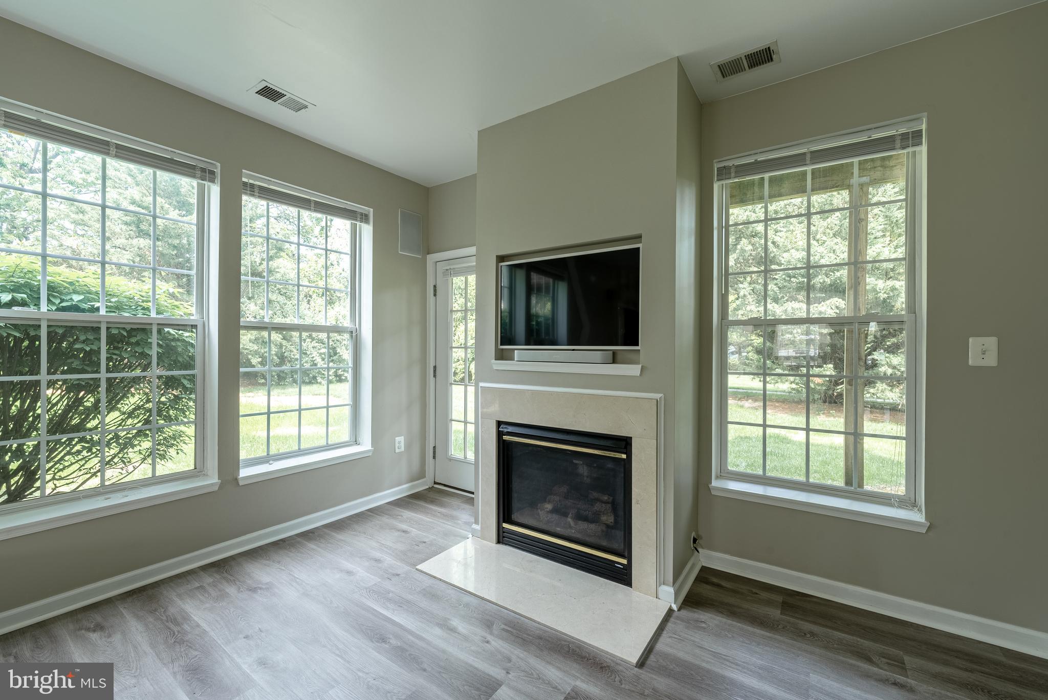 BALLENGER CROSSING - Residential