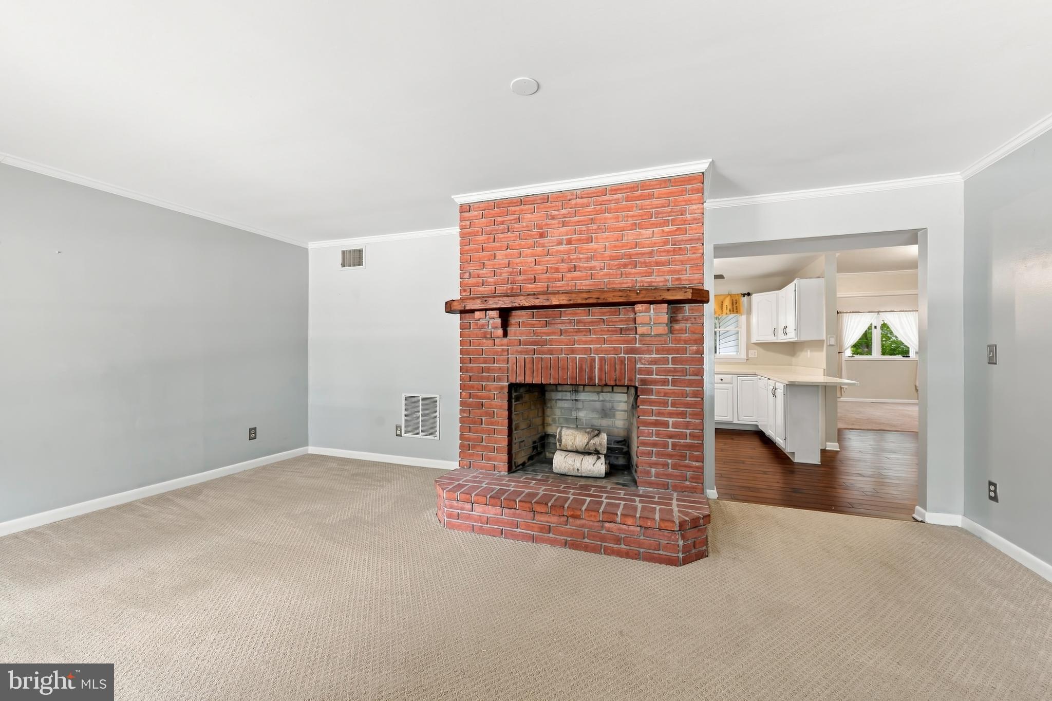 29191 PIN OAK WAY