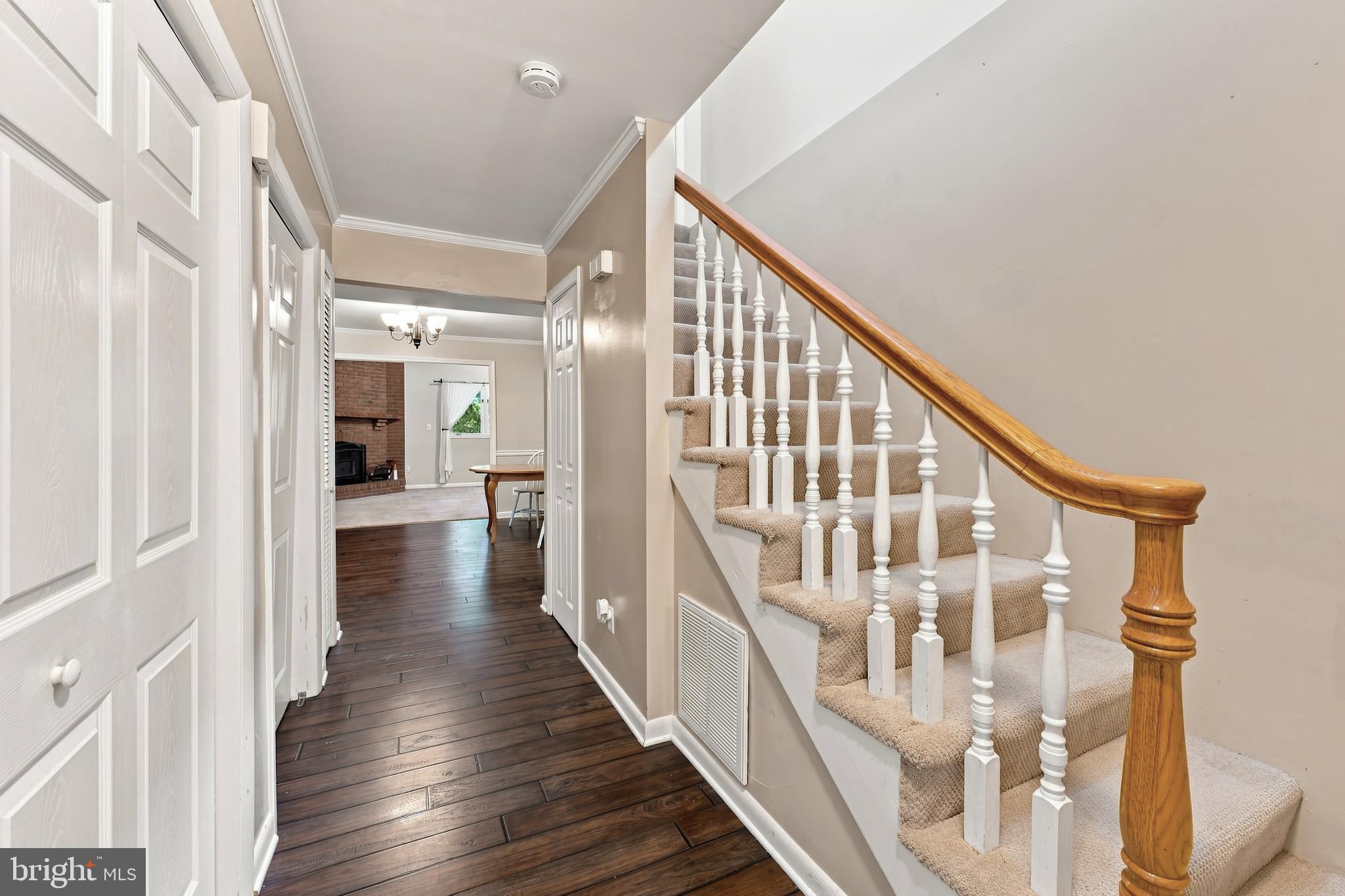 29191 PIN OAK WAY