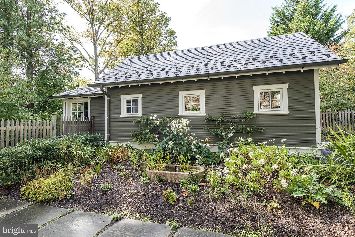 SOMERSET HEIGHTS - Residential