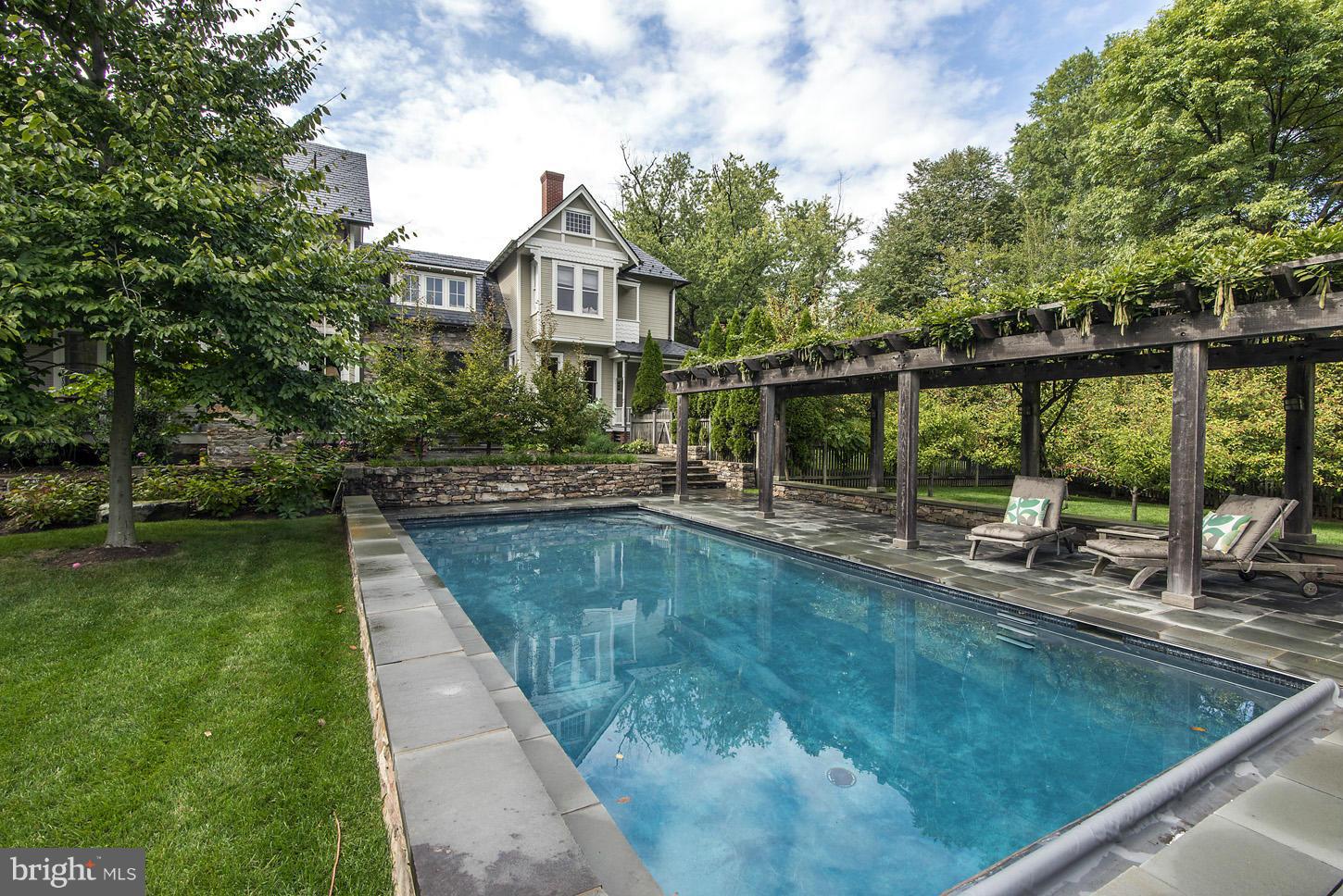 SOMERSET HEIGHTS - Residential