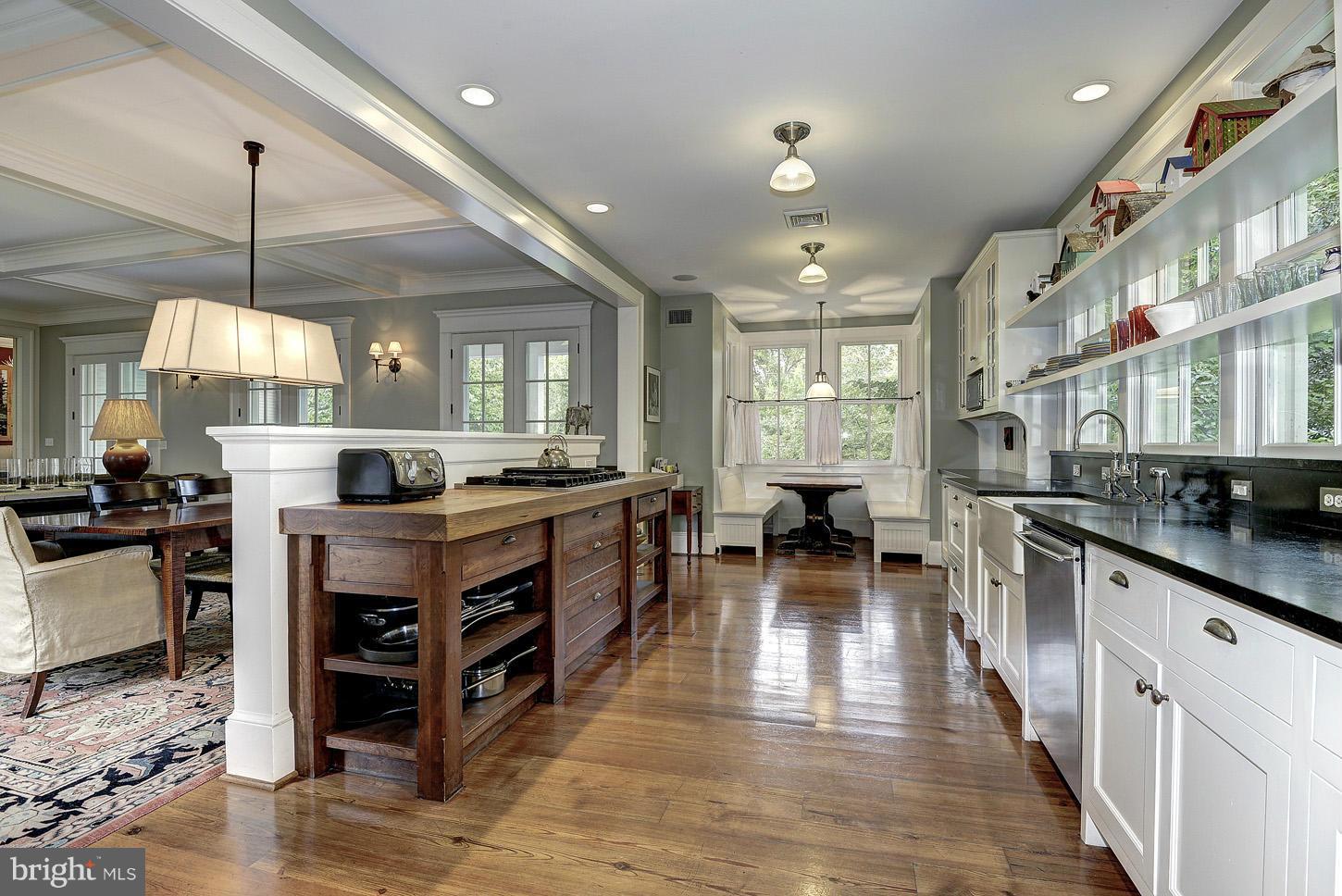 SOMERSET HEIGHTS - Residential