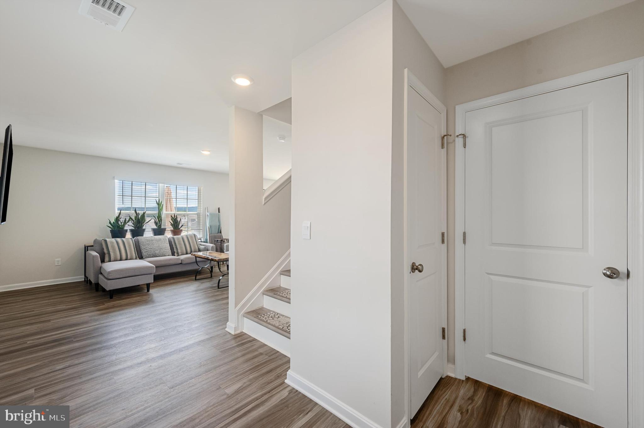 MAGNOLIA SPRINGS - Residential