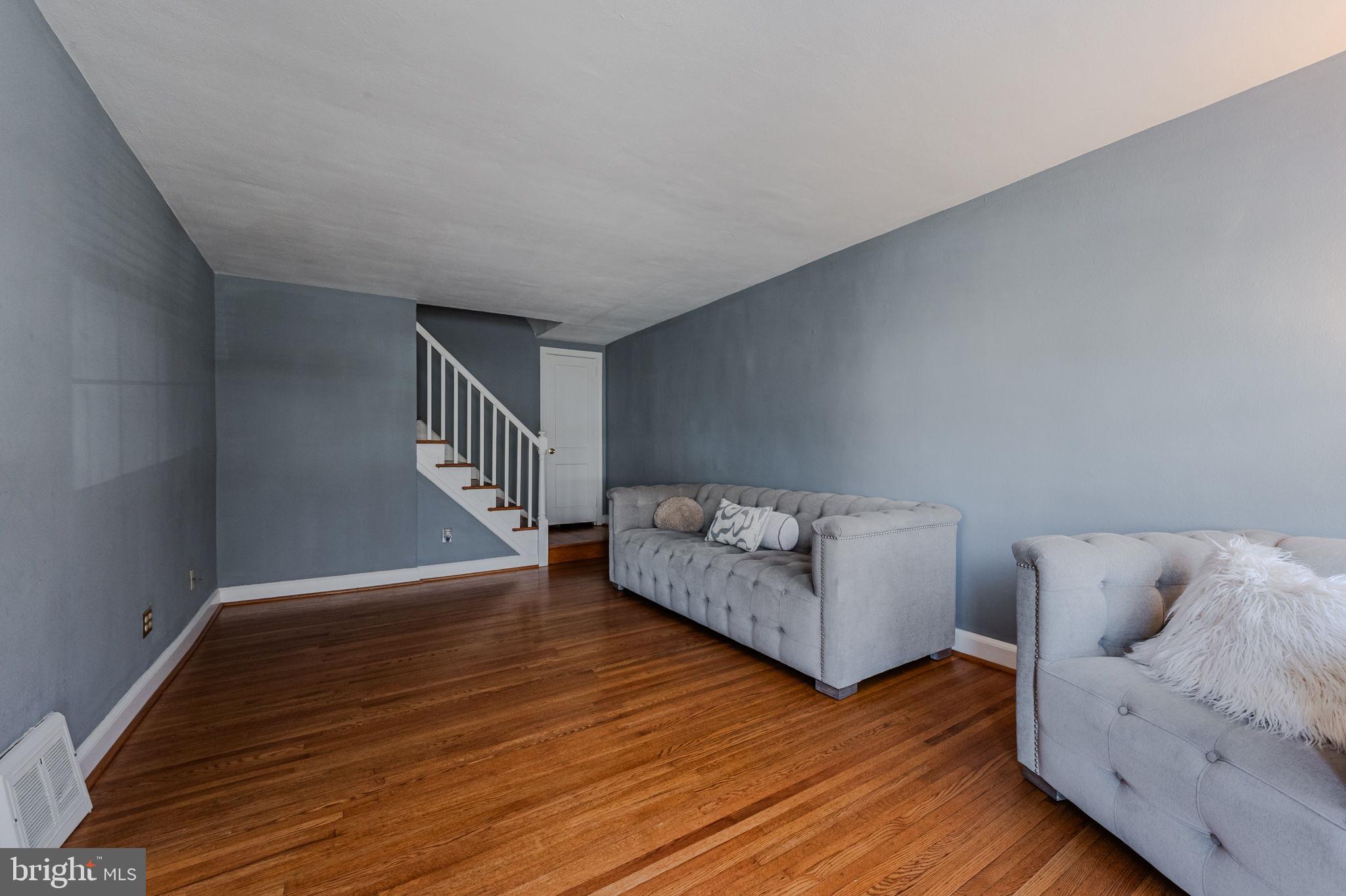 LANCASTER VILLAGE - Residential