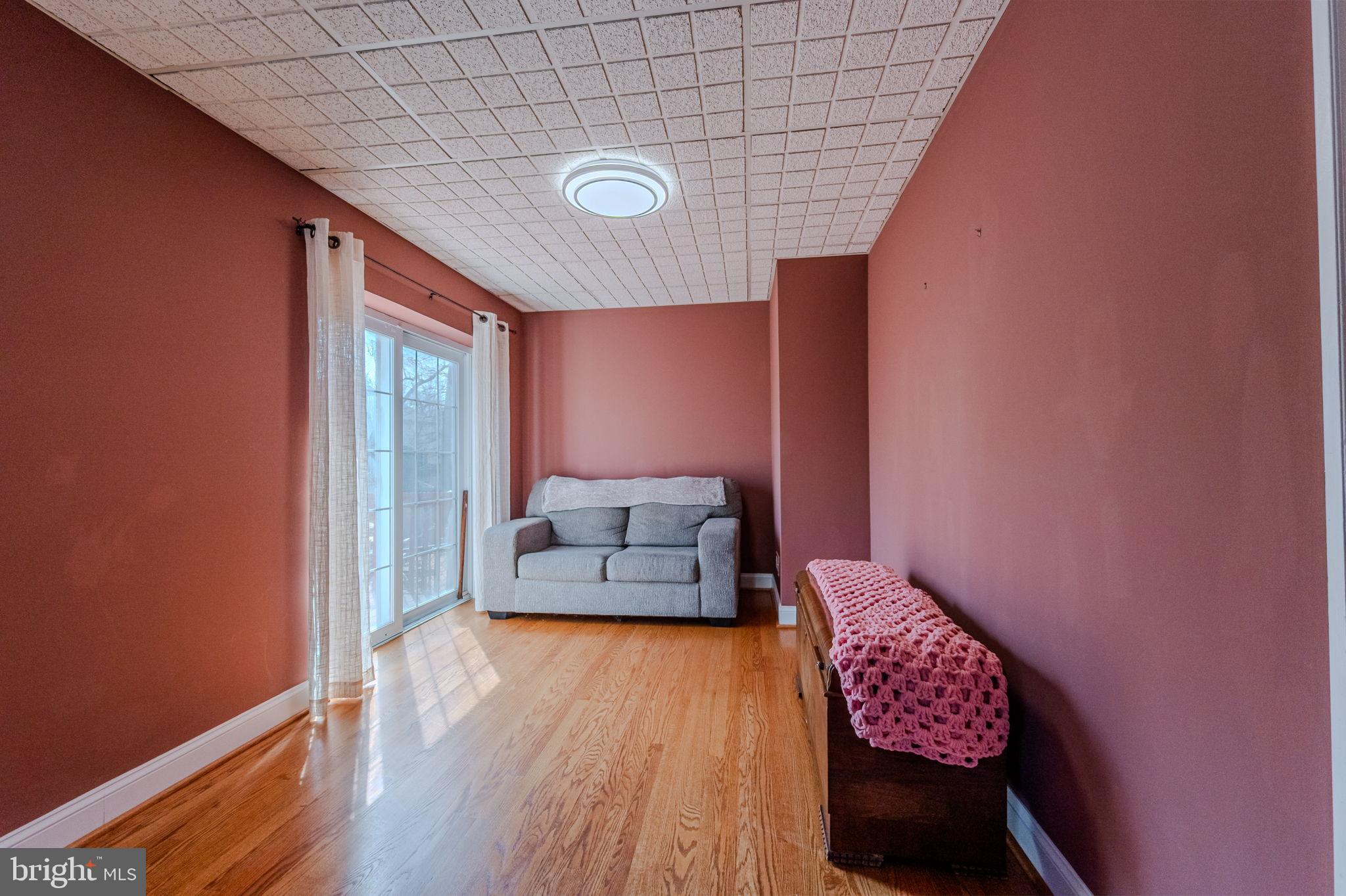 LANCASTER VILLAGE - Residential