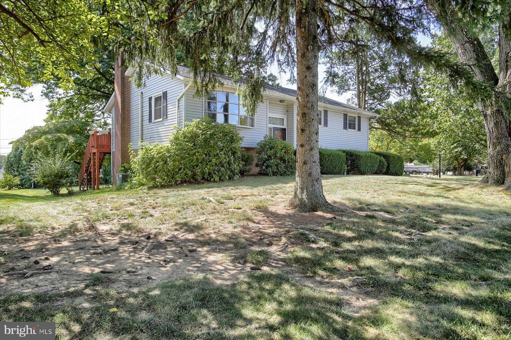 Photo of 2339 BEACON HILL RD, LANCASTER, PA 17601 (MLS # PALA2039572)
