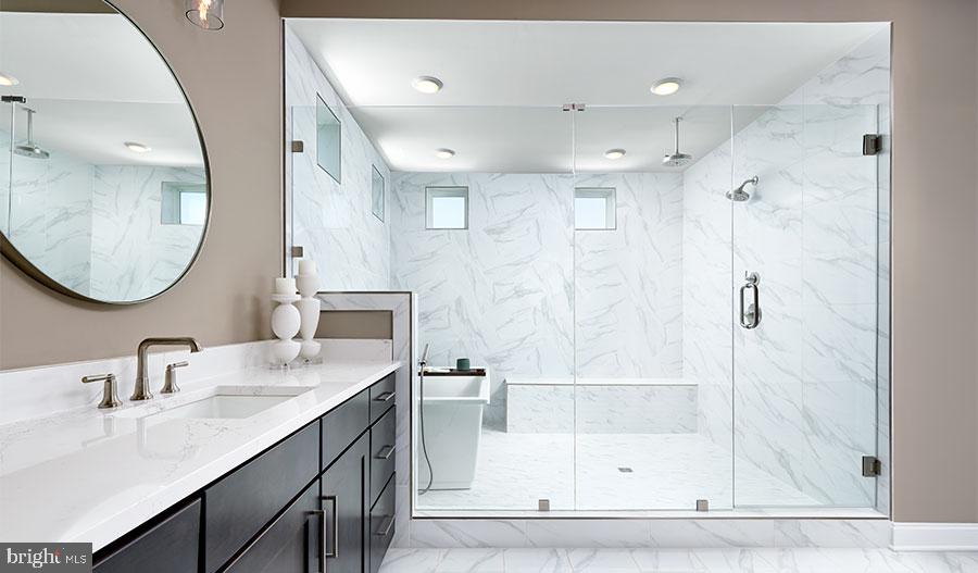 ST JAMES - Residential