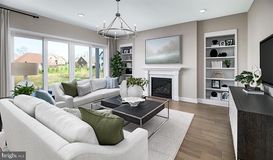 ST JAMES - Residential