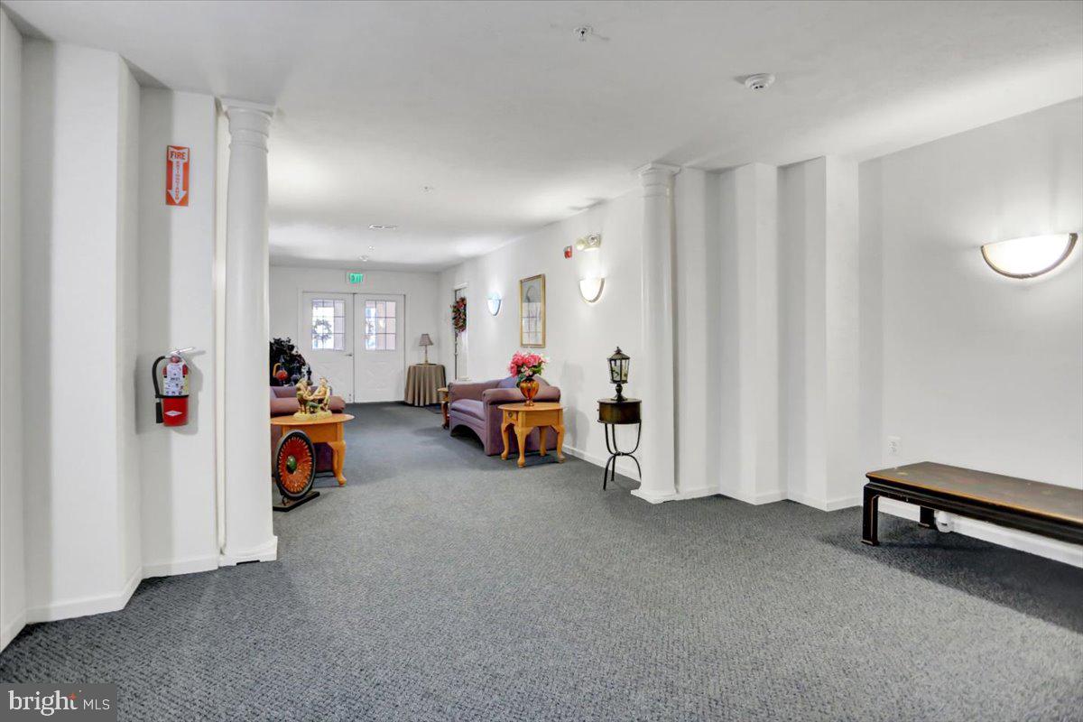 NELLS ACRES - Residential