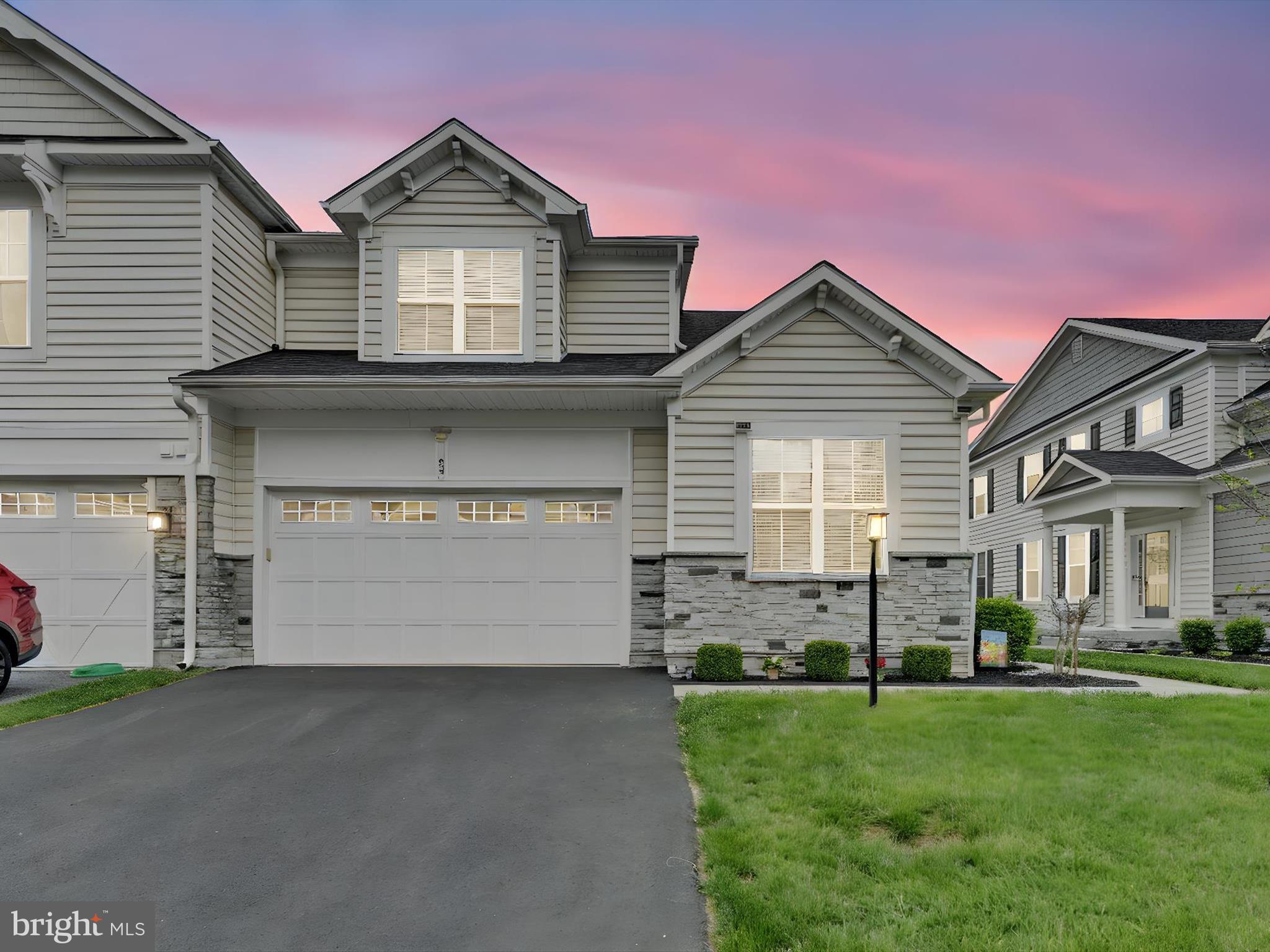 BROOKFIELD - Residential