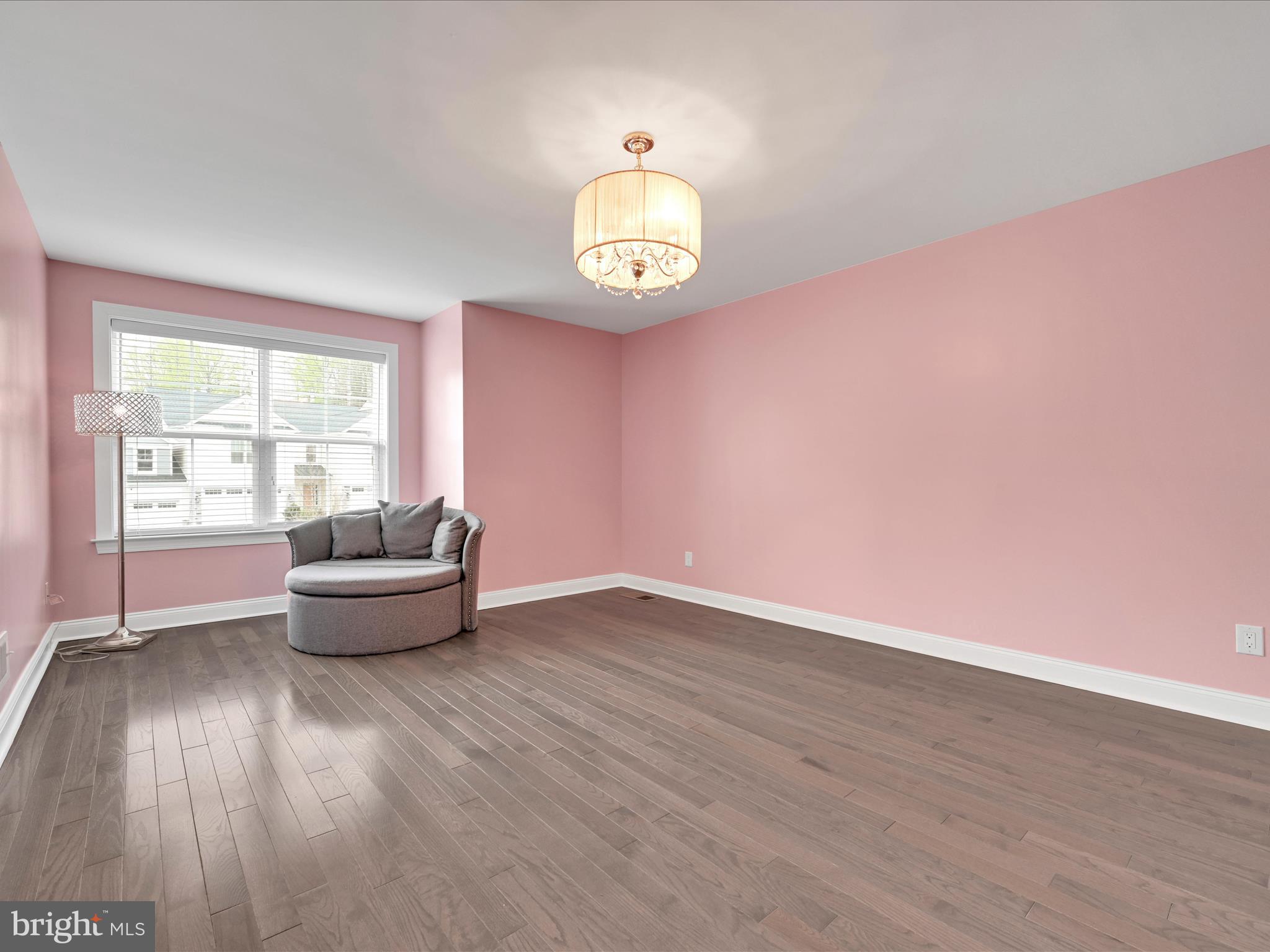 BROOKFIELD - Residential