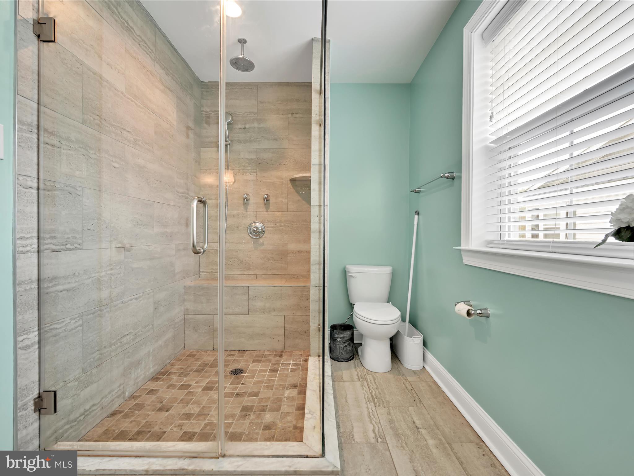 BROOKFIELD - Residential