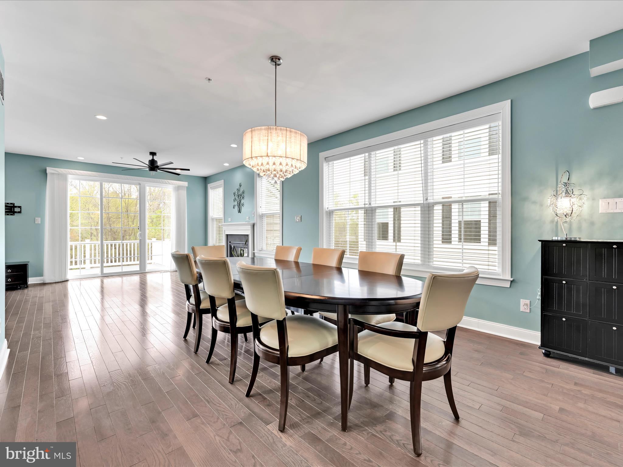 BROOKFIELD - Residential