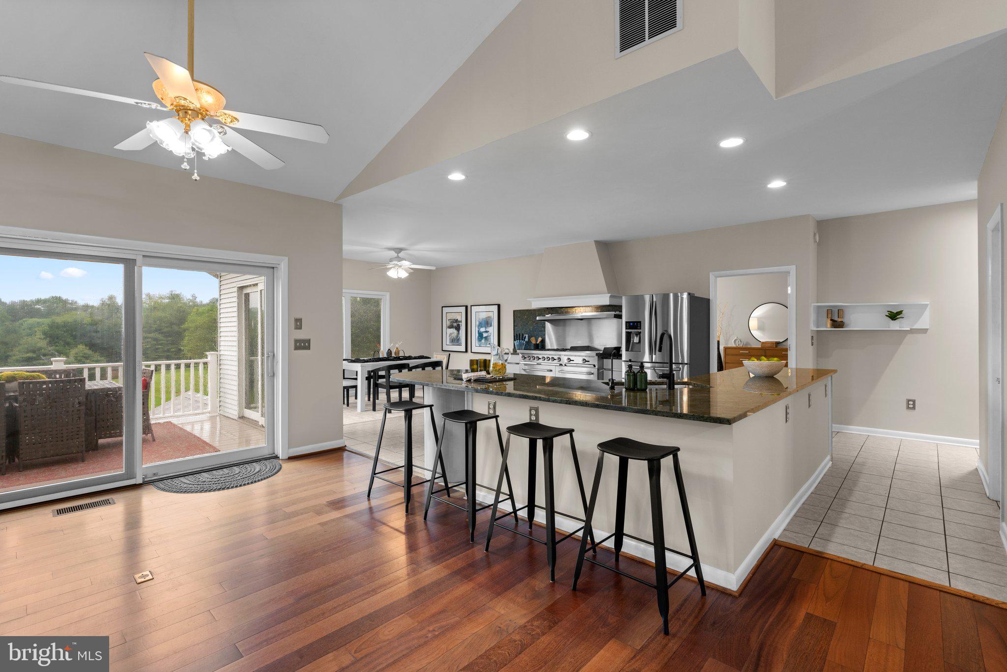 JARRETTSVILLE - Residential