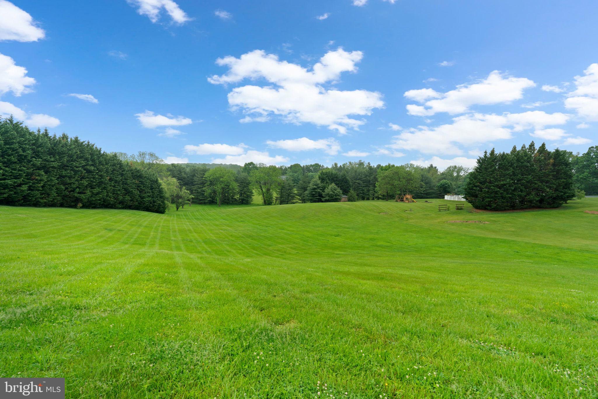 JARRETTSVILLE - Residential