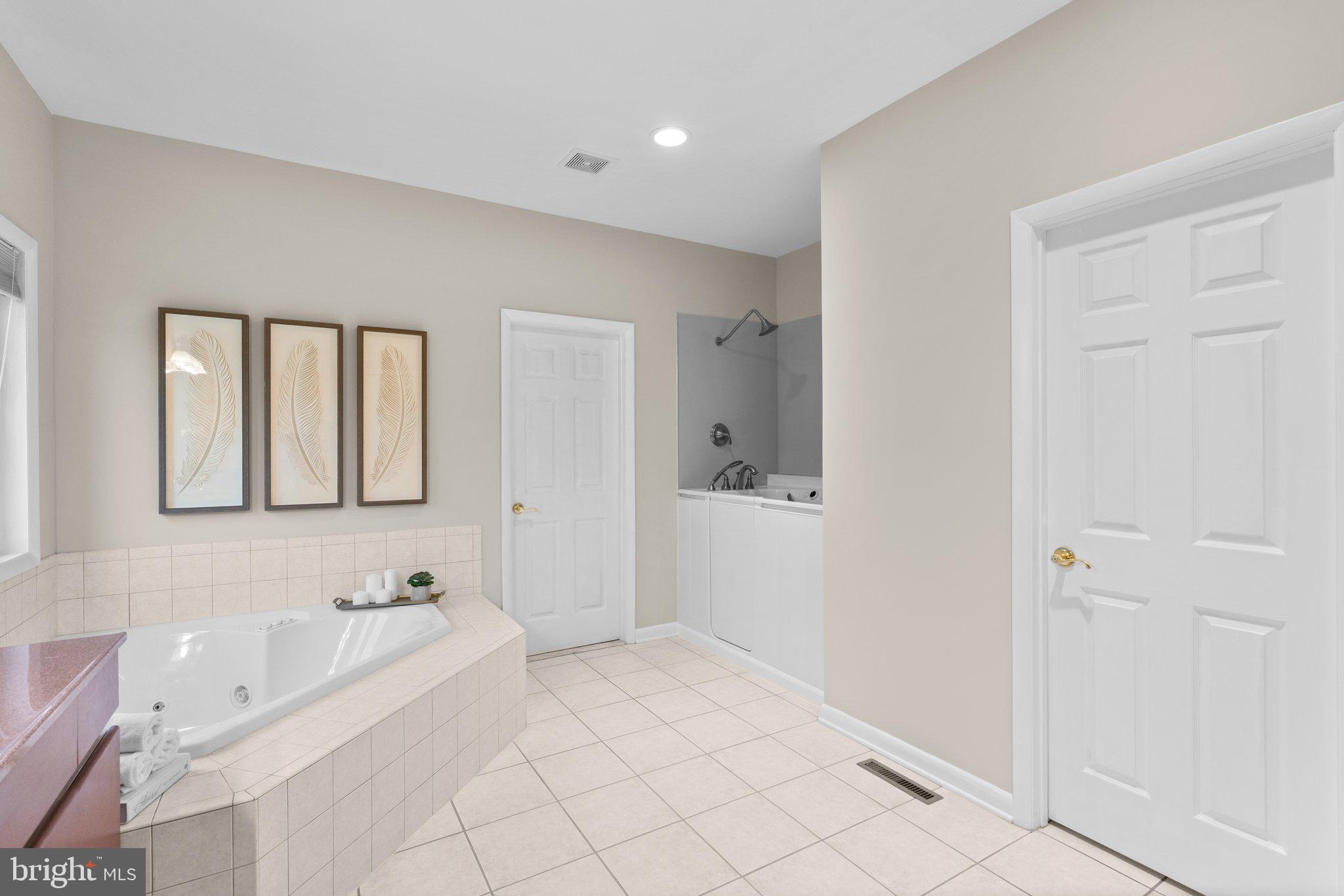 JARRETTSVILLE - Residential