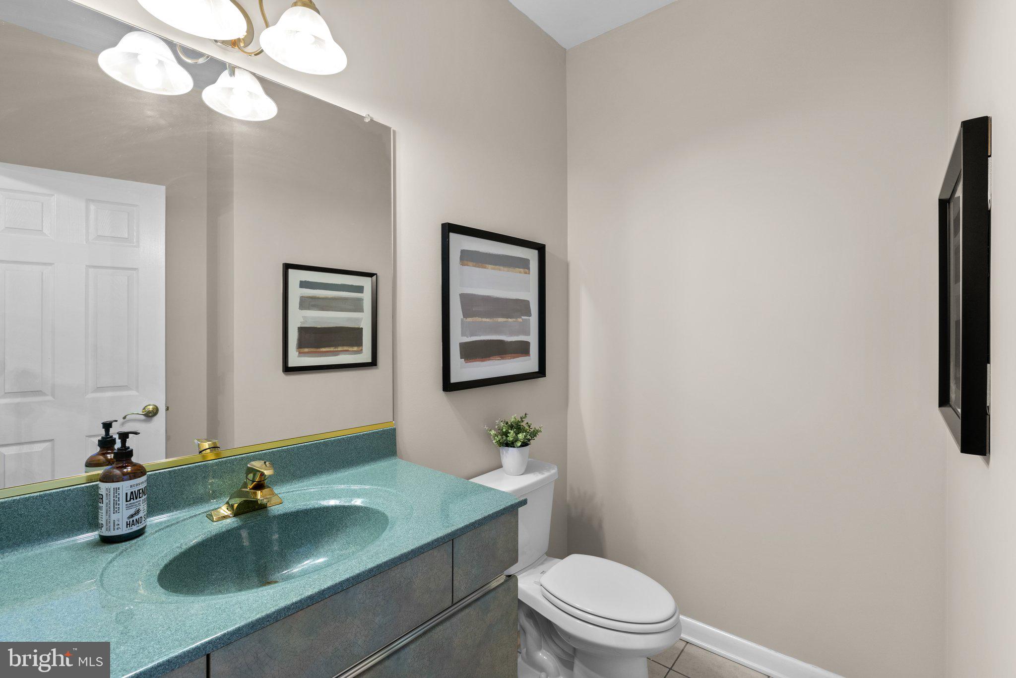 JARRETTSVILLE - Residential